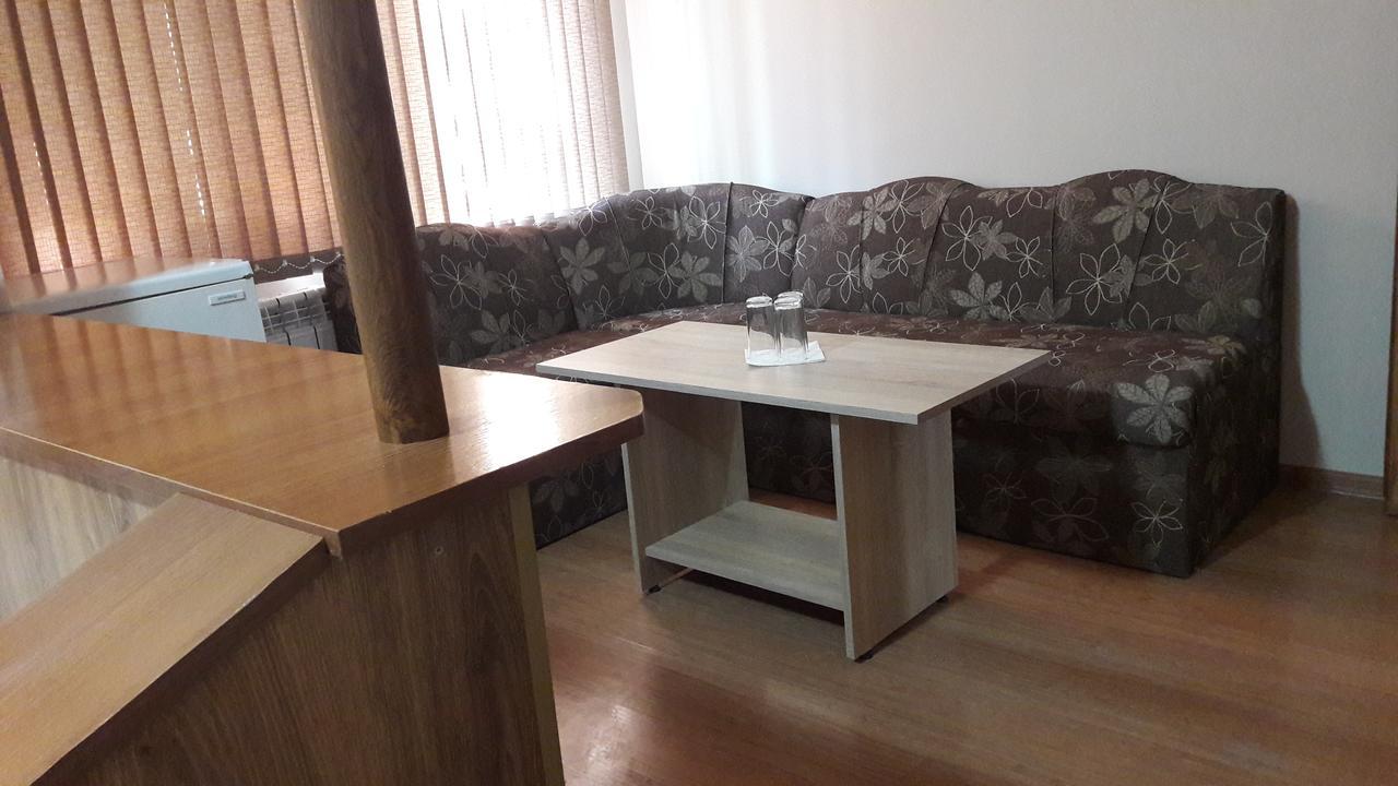 Fenerite Family Hotel Tyrgowiszte Zewnętrze zdjęcie